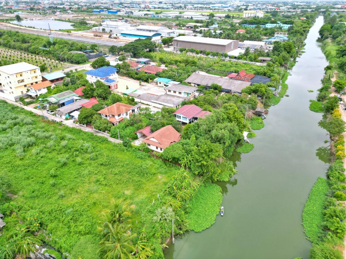 ขายที่ดินเปล่าติดคลองพระอุดม ปากเกร็ด นนทบุรี 3 ไร่ ใกล้วัดท่าเกวียน อบต. คลองข่อย ถนน 345