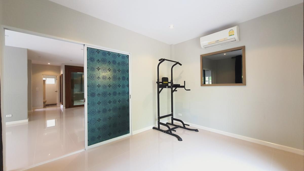 ขายบ้านเดี่ยว  2 ชั้น ม. คาซ่าพรีเมี่ยม  ราชพฤกษ์ - แจ้งวัฒนะ 3 นอน 3 น้ำ แปลงริม  สภาพสวย สภาพบ้านดีมาก  เนื้อที่ 70.6 ตรว.