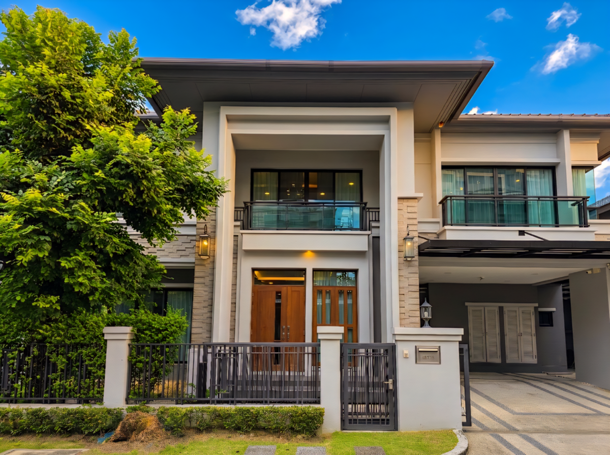 ปรับราคาใหม่! ขายบ้านหรู แกรนด์ บางกอก บูเลอวาร์ด สาทร (Grand Bangkok Boulevard Sathorn) ถ.กัลปพฤกษ์ แปลงมุม 101.3 ตร.ว. แต่งครบ พร้อมอยู่