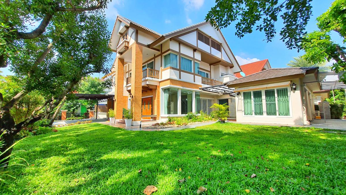 [สุดคุ้ม] บ้านหรูสไตล์อังกฤษ Q.House Avenue พระราม 5 พร้อมเรือนรับรองส่วนตัว จอดรถ 4 คัน	