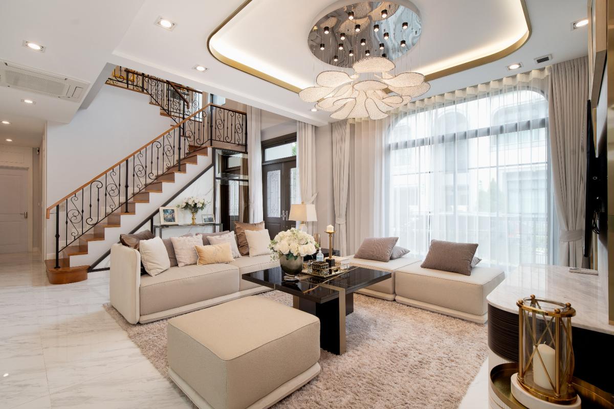  [พร้อมอยู่ อดีตบ้านตัวอย่าง] บ้านหรูแปลงมุม The Grand วิภาวดี 60 มี4 ห้องนอน 5 ห้องน้ำ สระว่ายน้ำ Private Jet Pool