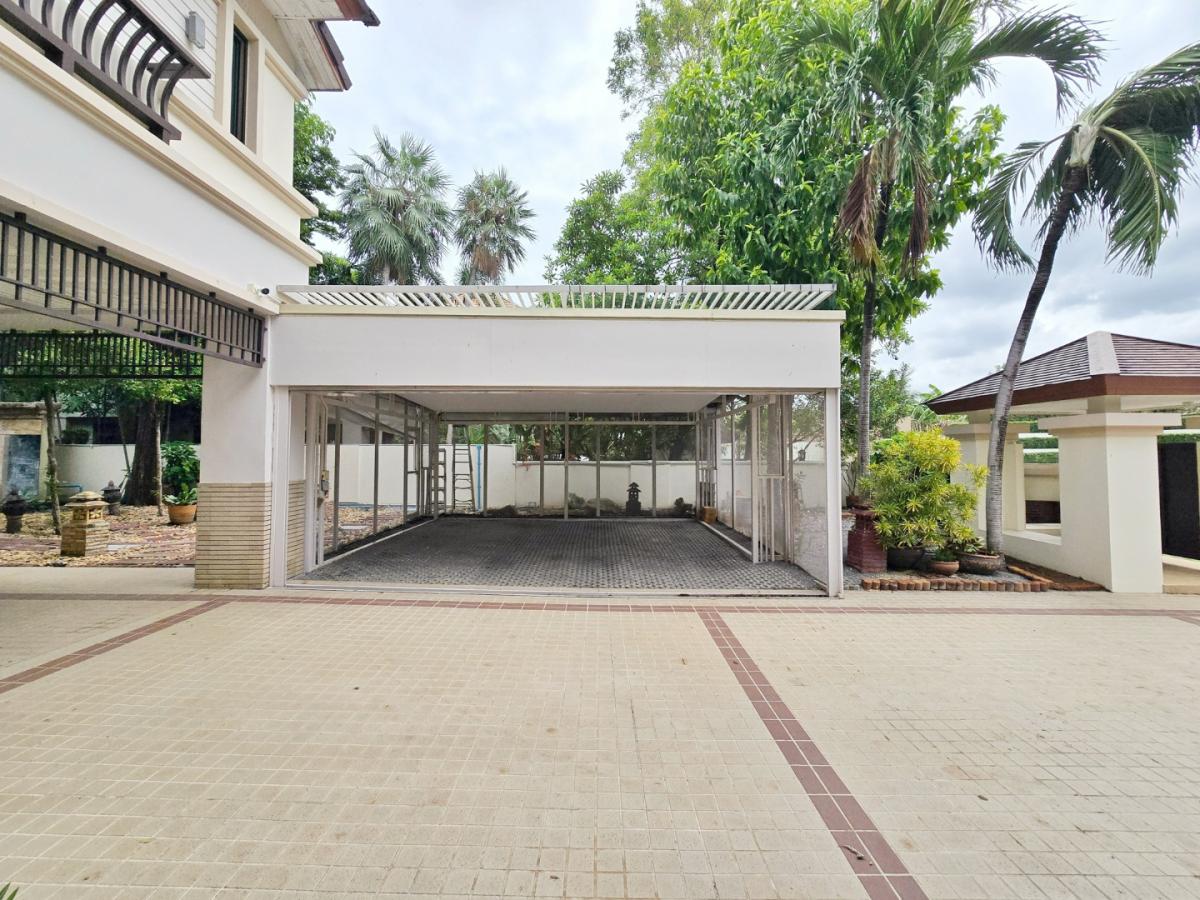 [ทำเลทองราคาโดน] ขายบ้านหรู ณุศาศิริ สาทร-ปิ่นเกล้า 208.3 ตร.ว. คุ้มค่าทุกตารางนิ้วบนเส้นราชพฤกษ์ 15 นาทีถึงสาทร! 