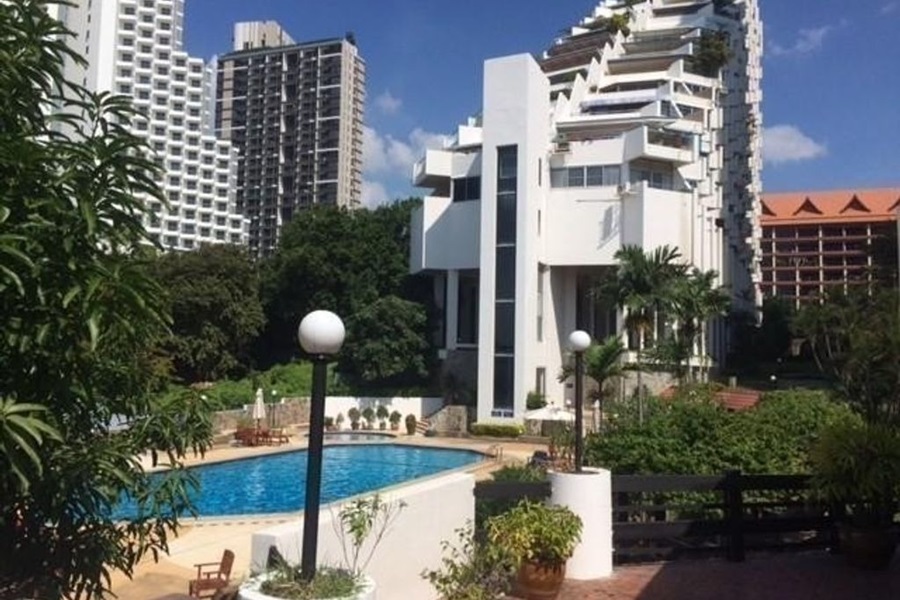 Siam-Penthouse-3